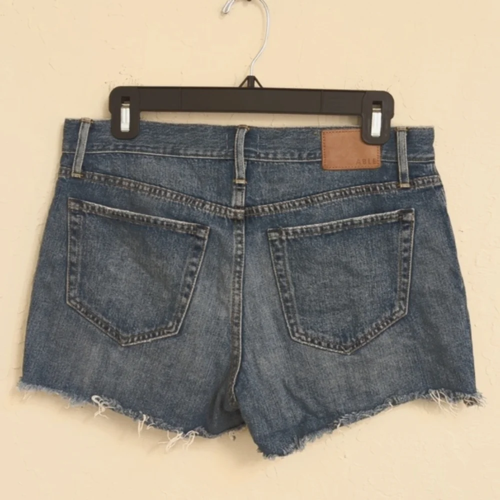 Able The Cutoff Distressed Denim Shorts Size 27